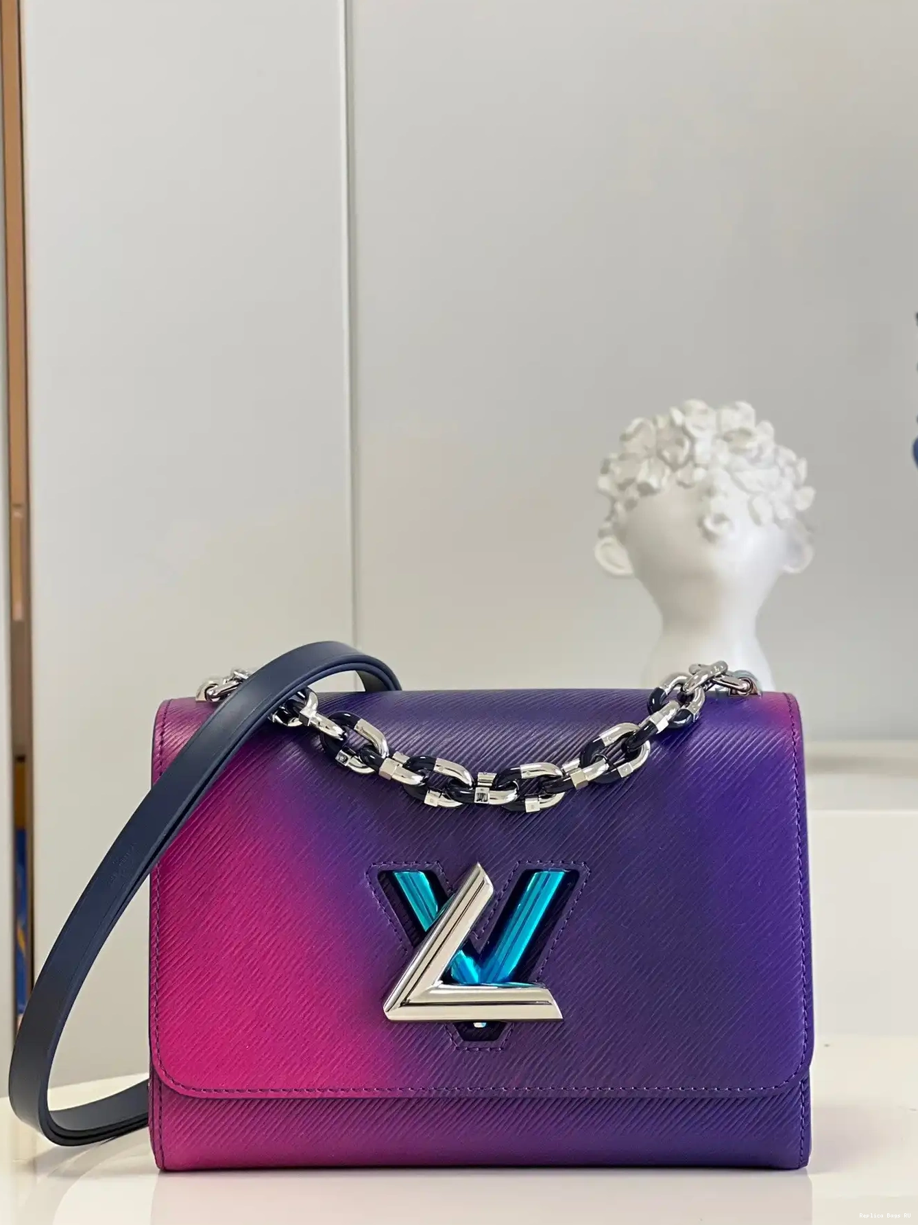 Cheap LOUIS TWIST VUITTON PM 0525